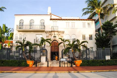 villa miami beach versace|villa casa casuarina miami beach.